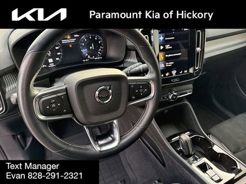 Used 2021 Volvo XC40 T5 R-Design w/ Advanced Package image 22
