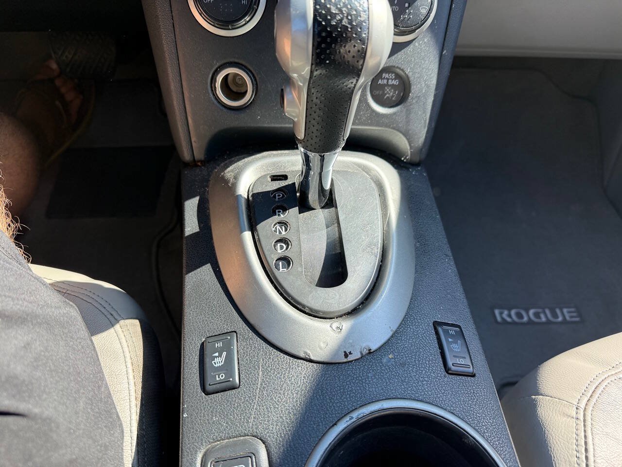 Used 2013 Nissan Rogue SL AWD/4WD image 31