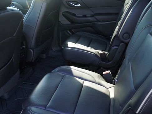 Used 2023 Chevrolet Traverse Premier w/ LPO, Floor Liner Package image 15