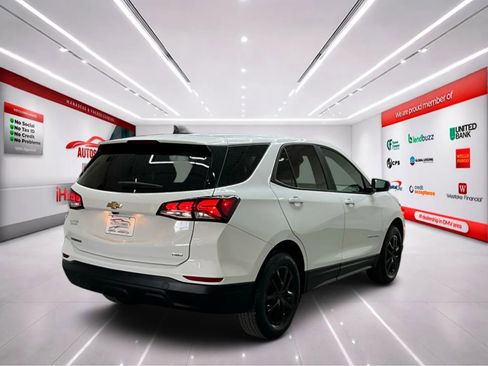 Used 2022 Chevrolet Equinox LS w/ LS Convenience Package AWD/4WD image 7