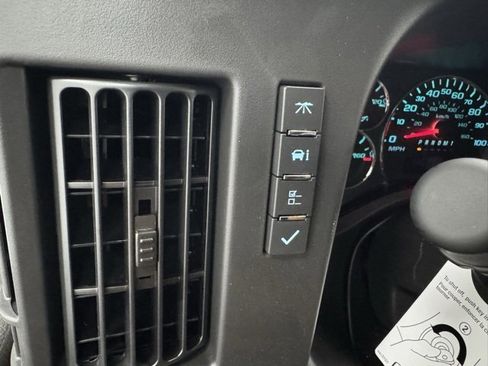 New 2025 Chevrolet Express 2500 w/ Driver Convenience Package image 10