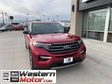 Used 2020 Ford Explorer XLT w/ Equipment Group 202A image 2