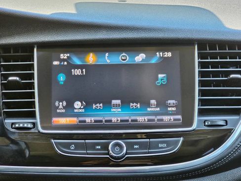 Used 2019 Buick Encore Essence image 21