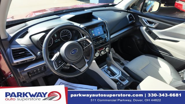 Used 2024 Subaru Forester Premium w/ Convenience Package AWD/4WD image 13