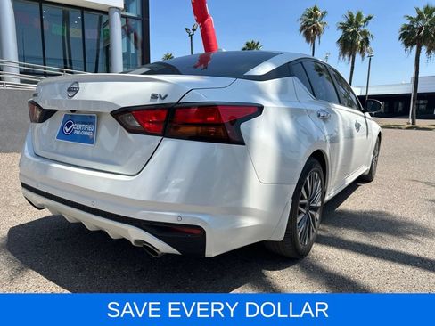 Used 2024 Nissan Altima 2.5 SV w/ SV Premium Package FWD image 5