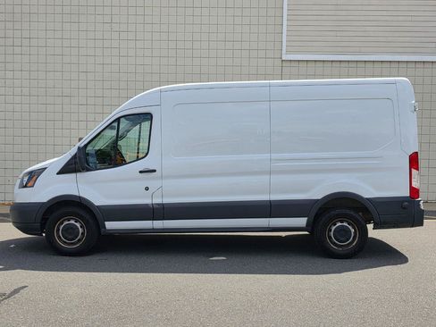 Used 2017 Ford Transit 250 148 Medium Roof RWD image 4