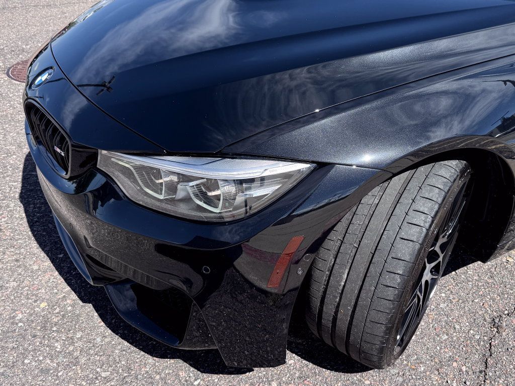 Used 2018 BMW M3 RWD image 5