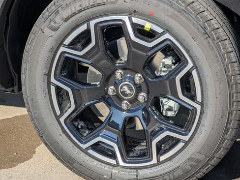 New 2025 Ford Bronco Sport Outer Banks w/ Outer Banks Tech Package+ image 9