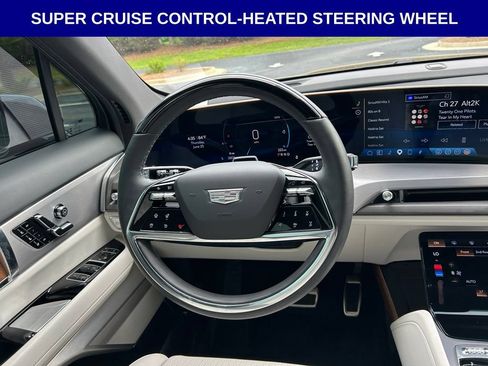 Used 2026 Cadillac Vistiq Sport w/ LPO, Floor Liner Package AWD/4WD image 15