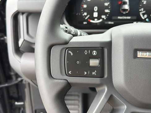 New 2026 Land Rover Defender 110 S image 22