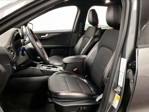 Used 2023 Ford Escape ST-Line image 24