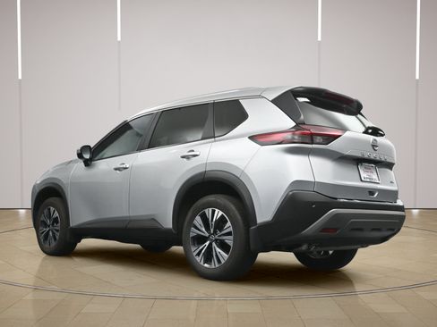 Certified 2023 Nissan Rogue SV w/ SV Premium B Package FWD image 28