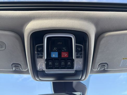 Used 2025 RAM 1500 Tungsten image 26