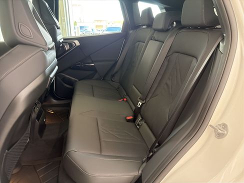 New 2026 BMW X3 xDrive30i w/ Premium Package AWD/4WD image 15