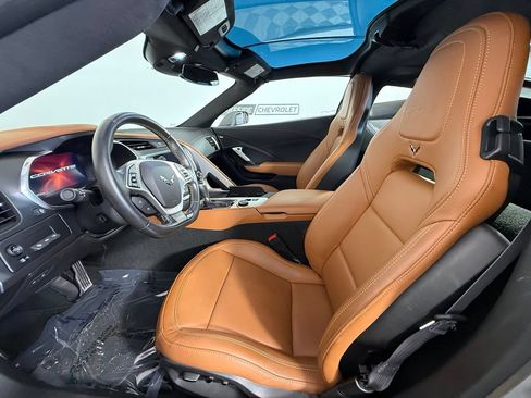 Used 2015 Chevrolet Corvette Z06 w/ 3LZ Preferred Equipment Group RWD image 20