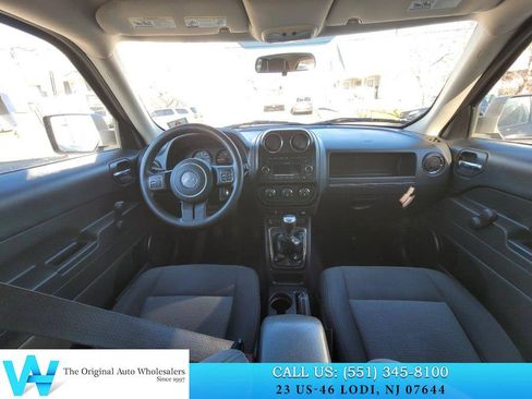 Used 2011 Jeep Patriot Sport image 8