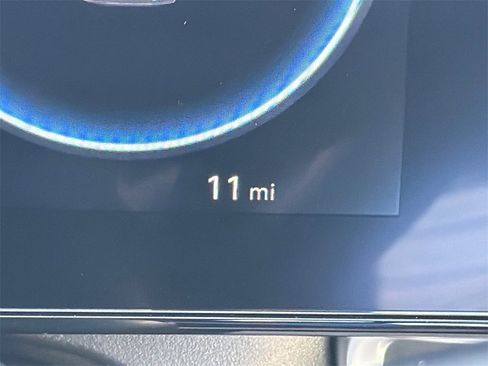 New 2026 Hyundai Elantra Limited image 27