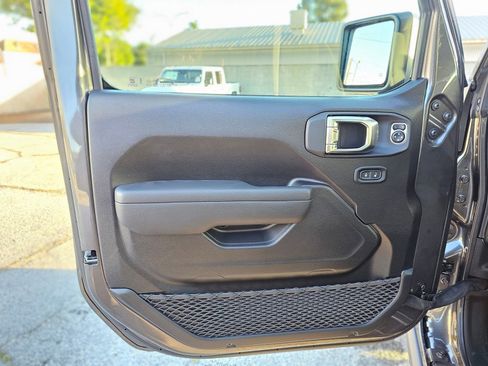 New 2026 Jeep Gladiator Willys image 20