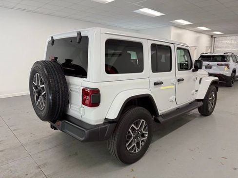 New 2026 Jeep Wrangler Sahara image 6