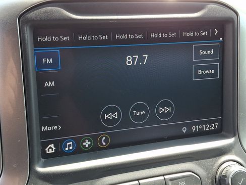 Used 2020 Chevrolet Silverado 1500 LT AWD/4WD image 16