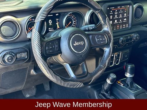 Used 2021 Jeep Gladiator Sport AWD/4WD image 10