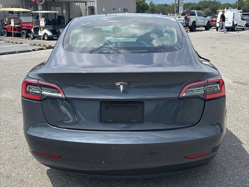 Used 2023 Tesla Model 3 Standard Range RWD image 3