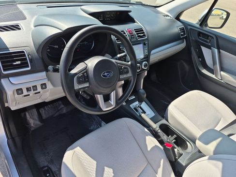 Used 2017 Subaru Forester 2.5i Premium AWD/4WD image 14