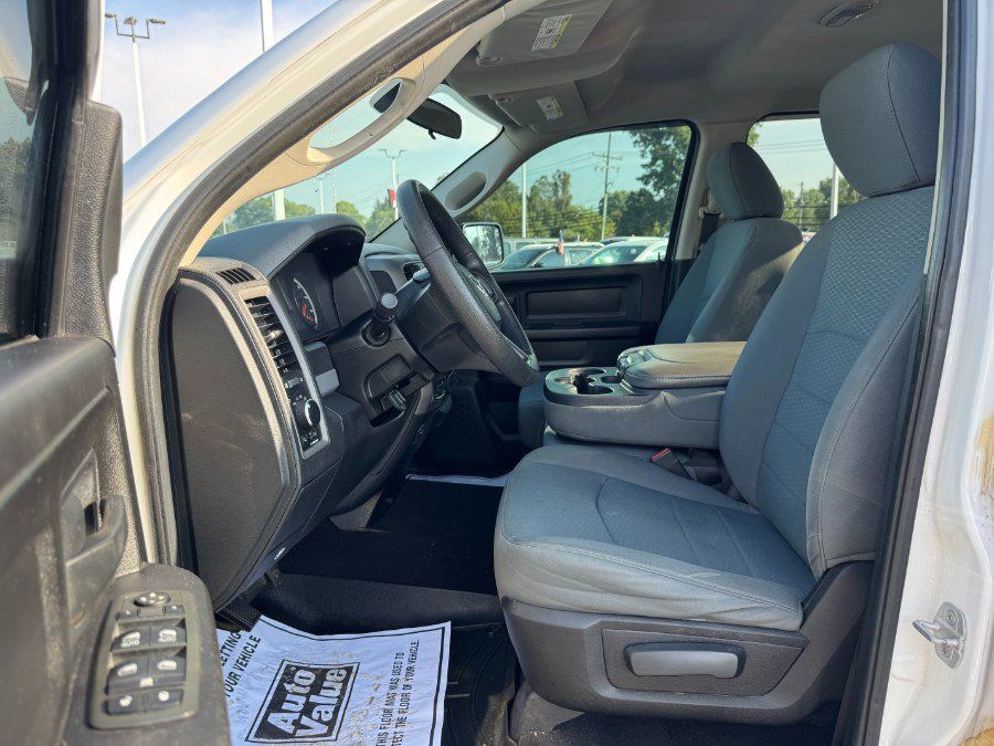 Used 2013 RAM 1500 ST w/ SXT Appearance Group AWD/4WD image 15