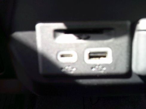 Used 2021 Chevrolet Silverado 1500 LT w/ All Star Edition Plus image 11