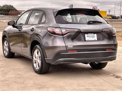 Certified 2024 Honda HR-V LX image 5