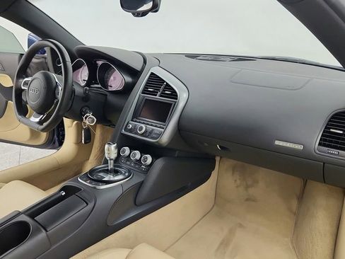 Used 2008 Audi R8 V8 image 38