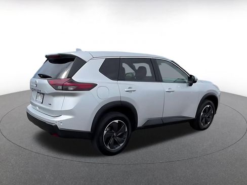 Used 2025 Nissan Rogue SV image 12