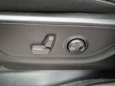 Certified 2022 RAM 1500 Big Horn image 12