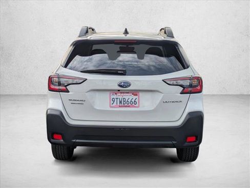 Certified 2025 Subaru Outback Premium image 6