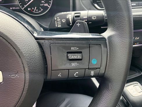 Used 2021 Nissan Rogue SV AWD/4WD image 17