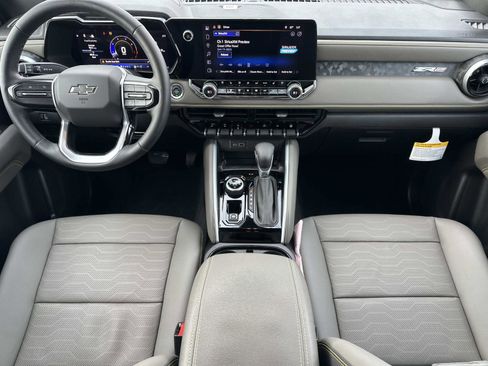 Certified 2025 Chevrolet Colorado ZR2 w/ Technology Package image 14