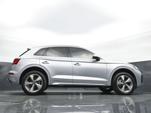 Used 2023 Audi Q5 2.0T Premium Plus w/ Premium Plus Package AWD/4WD image 28