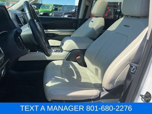 Used 2021 Ford Expedition Max Platinum AWD/4WD image 16