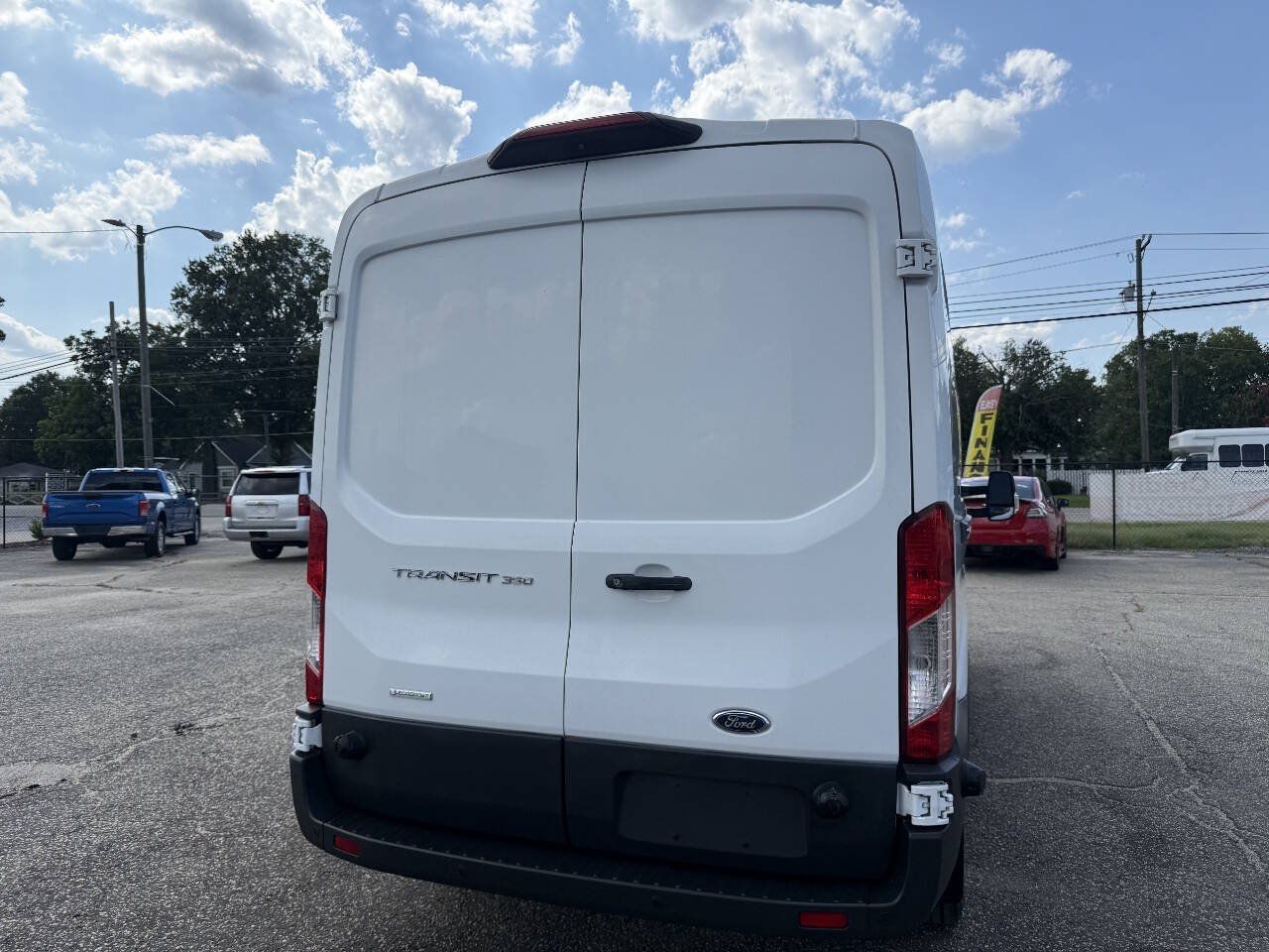 Used 2018 Ford Transit 350 148 Medium Roof RWD image 11
