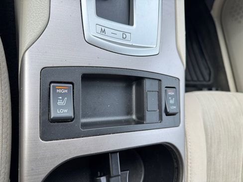 Used 2013 Subaru Outback 2.5i Premium w/ Popular Pkg 1A image 18