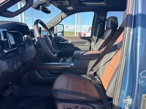 New 2025 Chevrolet Silverado 3500 High Country w/ Technology Package image 9