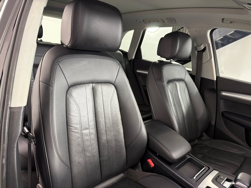 Used 2018 Audi Q5 2.0T Premium Plus AWD/4WD image 25