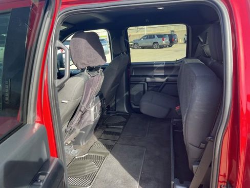 Used 2019 Ford F150 XLT w/ Equipment Group 302A Luxury image 8