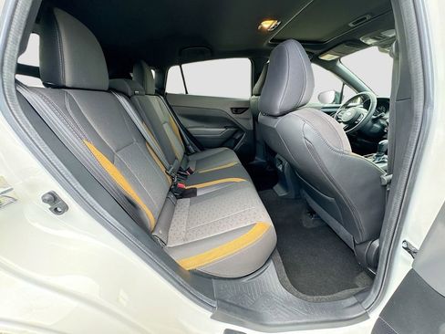 Used 2025 Subaru Crosstrek 2.5i Sport w/ Popular Package #4A image 36