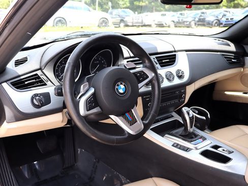 Used 2011 BMW Z4 sDrive35i RWD image 24
