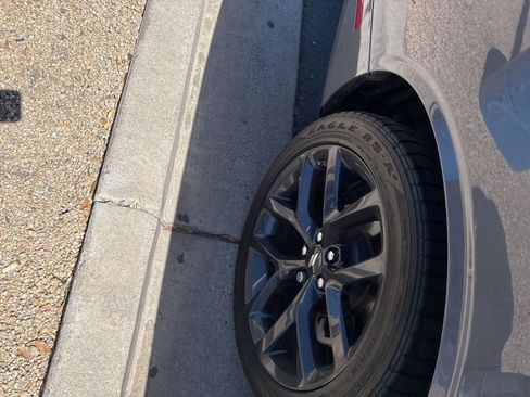 Used 2023 Dodge Challenger R/T w/ Blacktop Package image 13