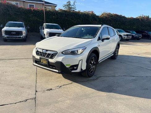 Used 2023 Subaru Crosstrek Hybrid w/ Moonroof Package w/Navigation image 3