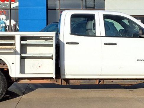 Used 2015 Chevrolet Silverado 2500 W/T w/ WT Fleet Convenience Package image 9