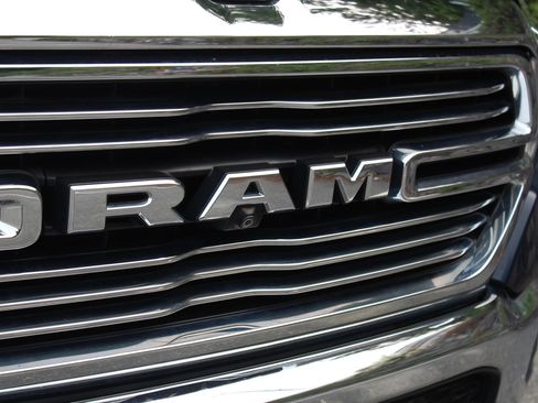 Used 2019 RAM 1500 Laramie AWD/4WD image 47