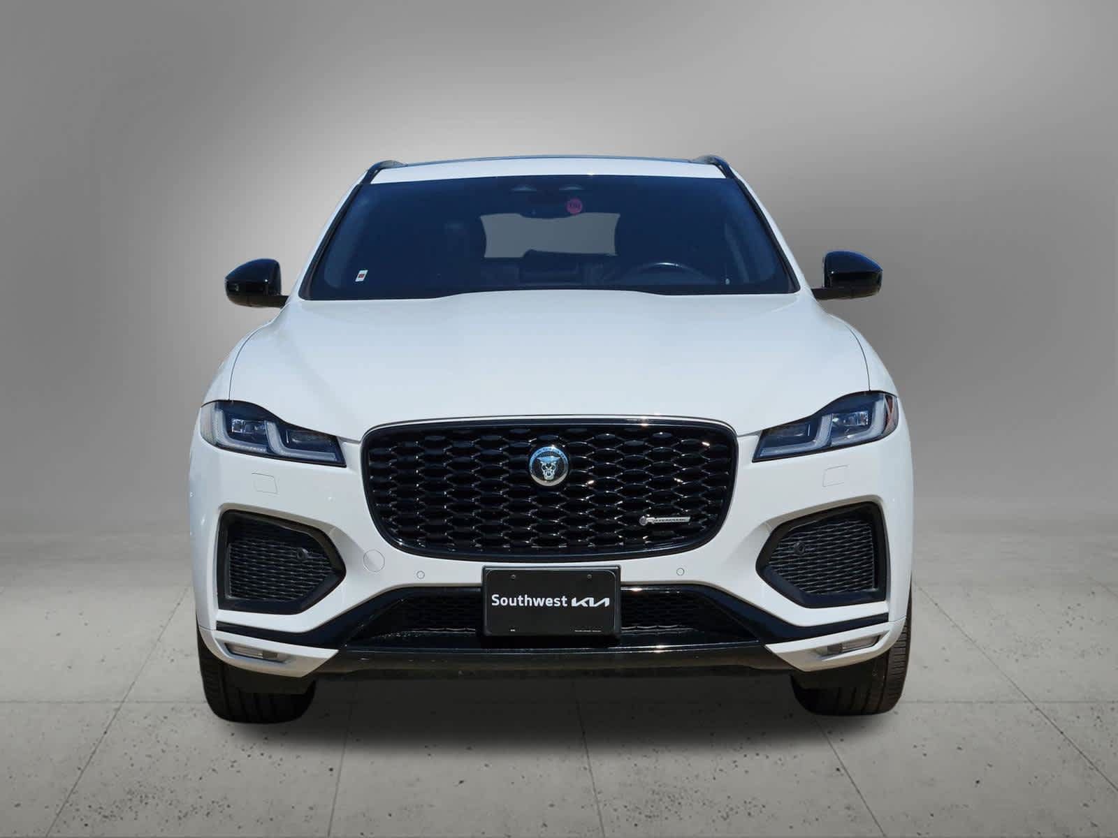Used 2024 Jaguar F-PACE R-Dynamic S AWD/4WD image 9